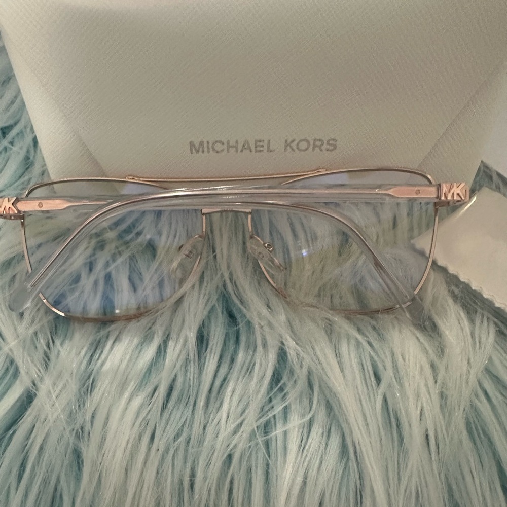 Mk RX aviator rose gold frame brand new - Picture 3 of 3